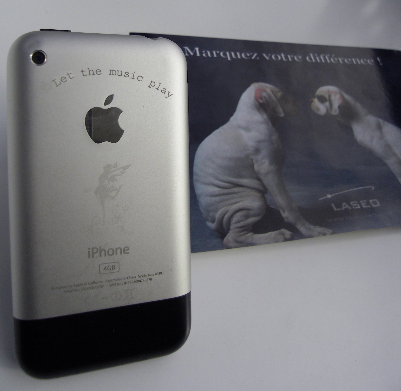 [Photo-ipod-marquage-laser.jpg]