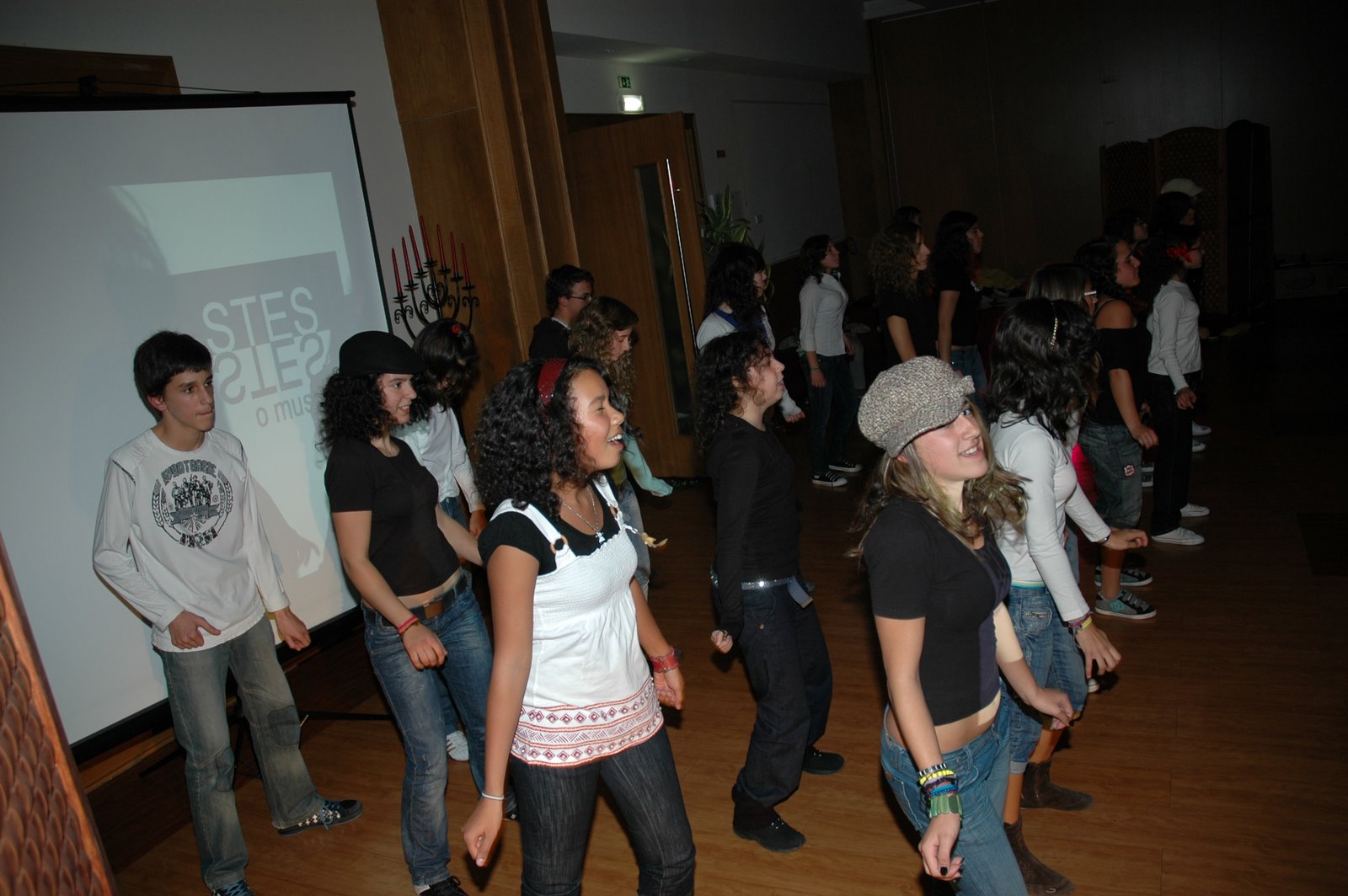 [DSC_0102.JPG]