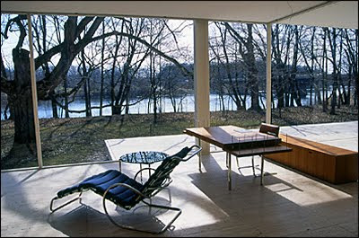 Farnsworth House interior chaise lounge