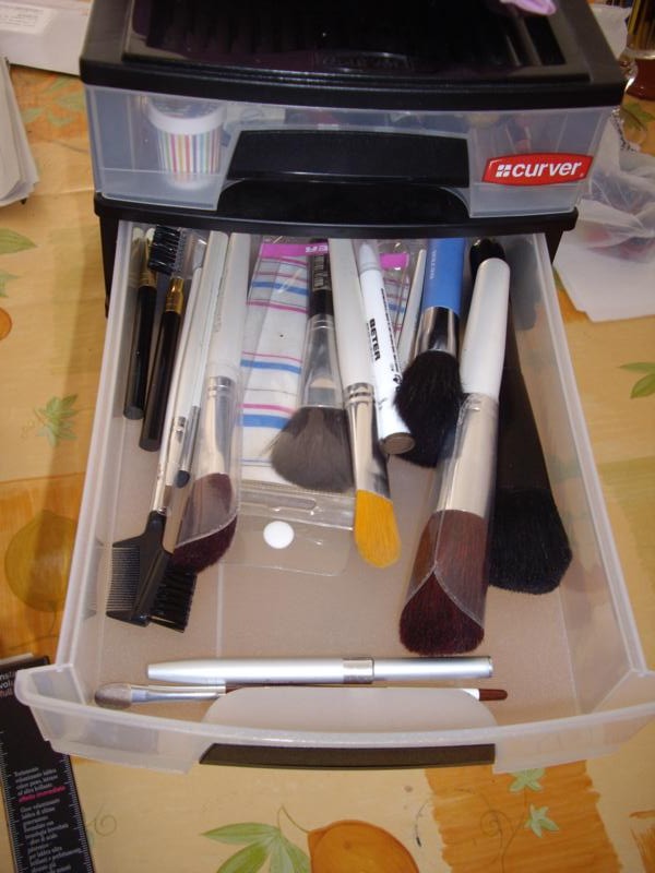 ¡Pero qué cosa más bonita! Mis cajoneras de maquillaje, 2ª cajonera