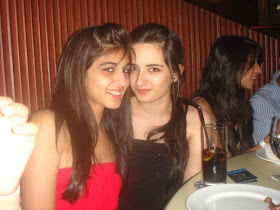 All Desi Aunties Roxing Girls In Airport all desi aunties roxing girls in airport