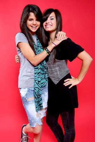 Selena gomez & Demi lovato ♥