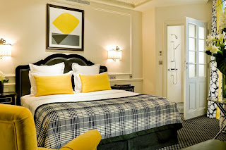 Modern Interior Decoration Bedroom in Hotels Design