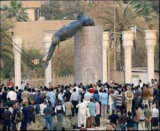 db_SaddamHusseinStatue61.jpg