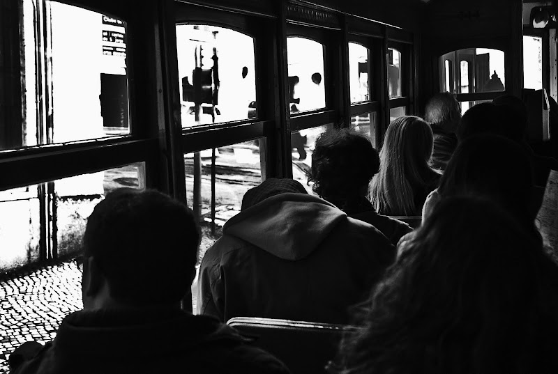 LISBOA TRANVIA 28 BLANCO Y NEGRO
