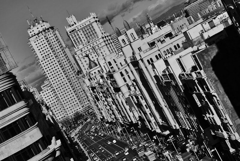 MADRID GRAN VIA BLANCO Y NEGRO