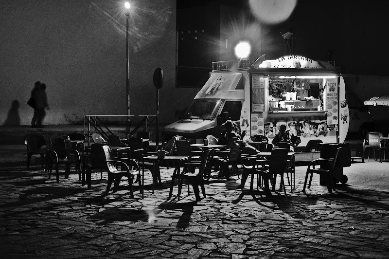 SAN JOSE ALMERIA BLANCO Y NEGRO