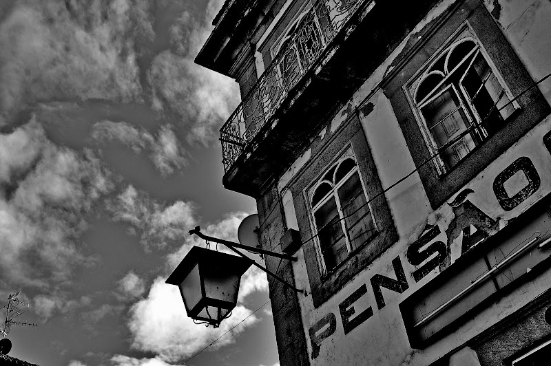 MONCAO BLANCO Y NEGRO PORTUGAL