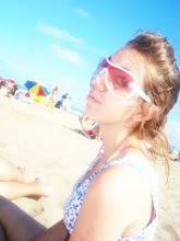 Siempre hay un poco de locura en el amor, pero también hay un poco de razón en la locura.