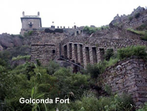 [golconda-fort-265_m.jpg]
