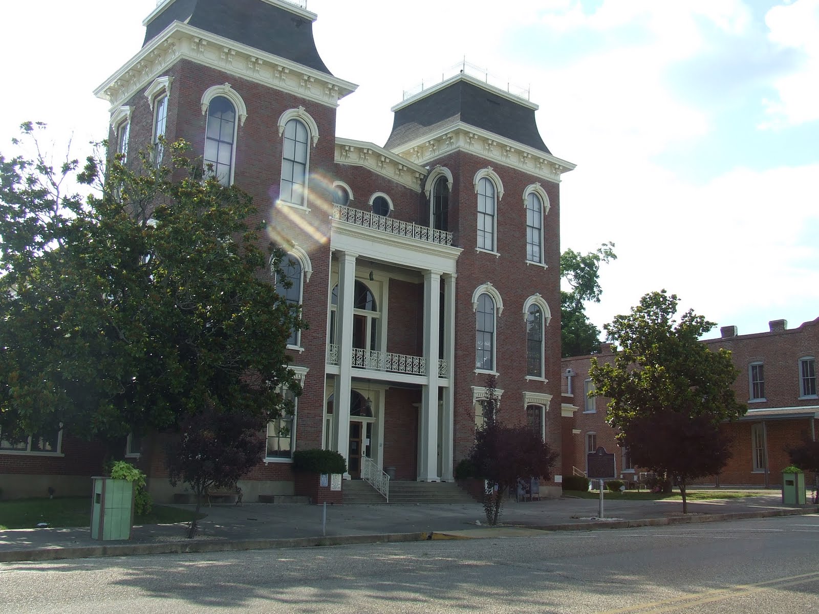 My Blue Cottage Union Springs, Al (Lots of old houses) Part 2 of 4