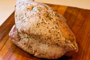 [turkey-breast-seasoned-kalynskitchen.jpg]