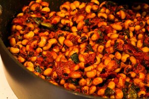 [bl-eye-peas-cooking-kalynskitchen.jpg]