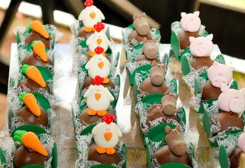All about...: festa de aniversÃrio: fazendinha!!! Fazendinha creativo cerca