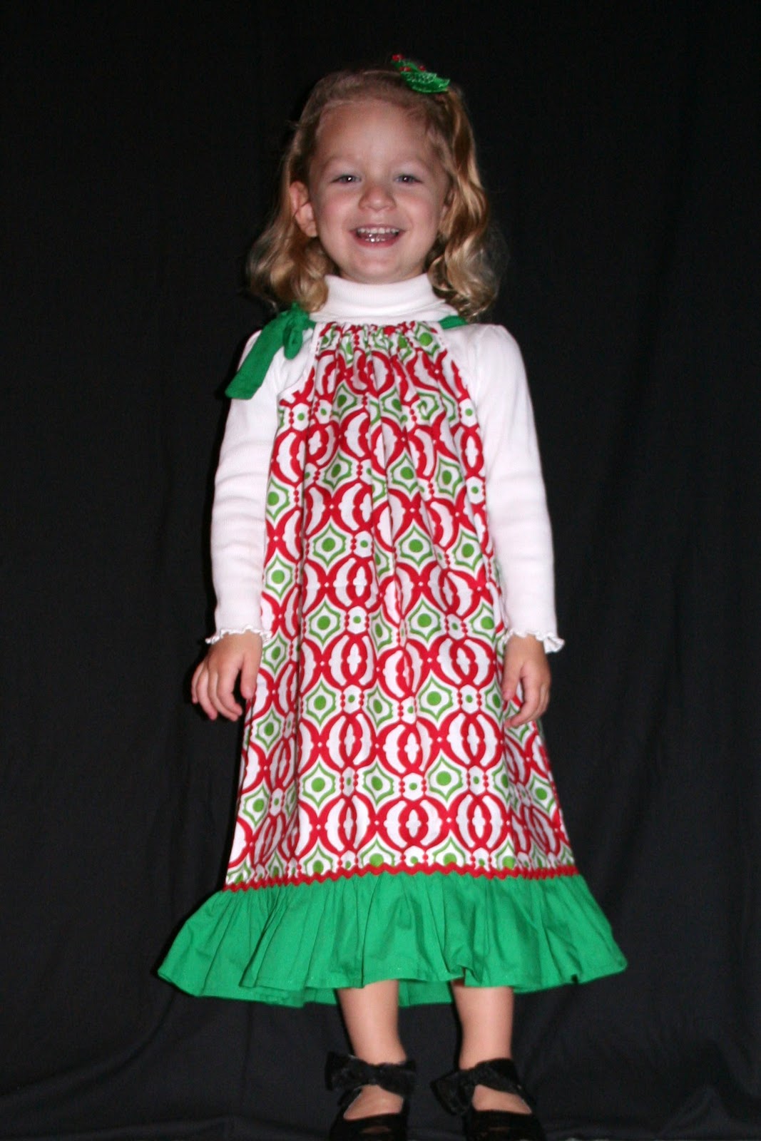 Nancy's Couture Pillowcase Dress Tutorial