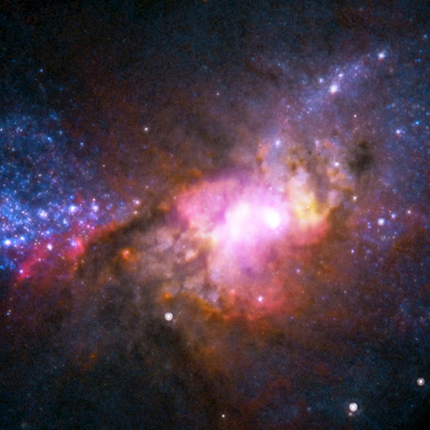 Dwarf starburst galaxy Henize 2-10: recreating the early Universe?