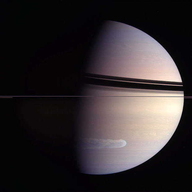 NASA's Cassini spacecraft captures gigantic Saturn's storm