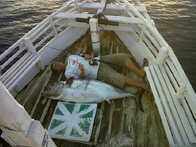 Mancing Gembira: Wiwied dan Monster Alor