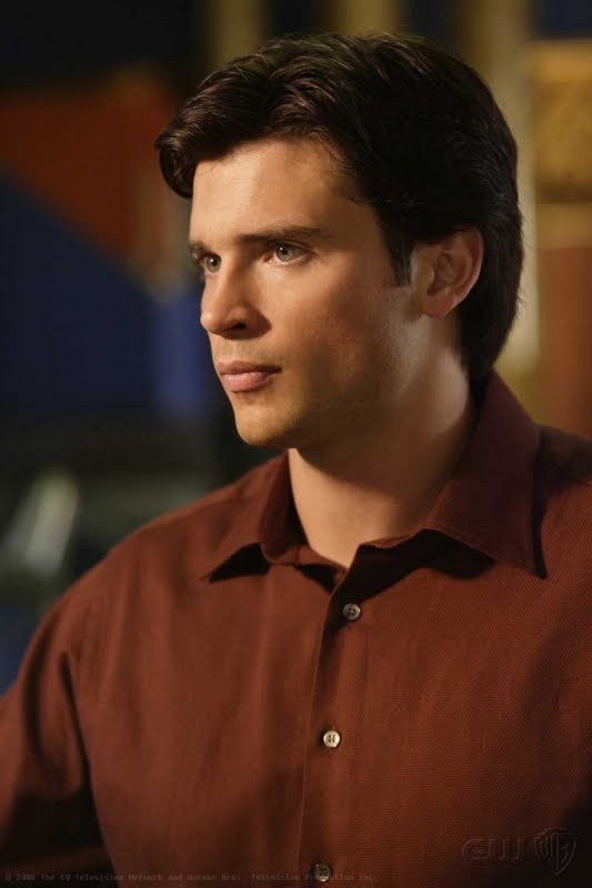 how much make tom welling