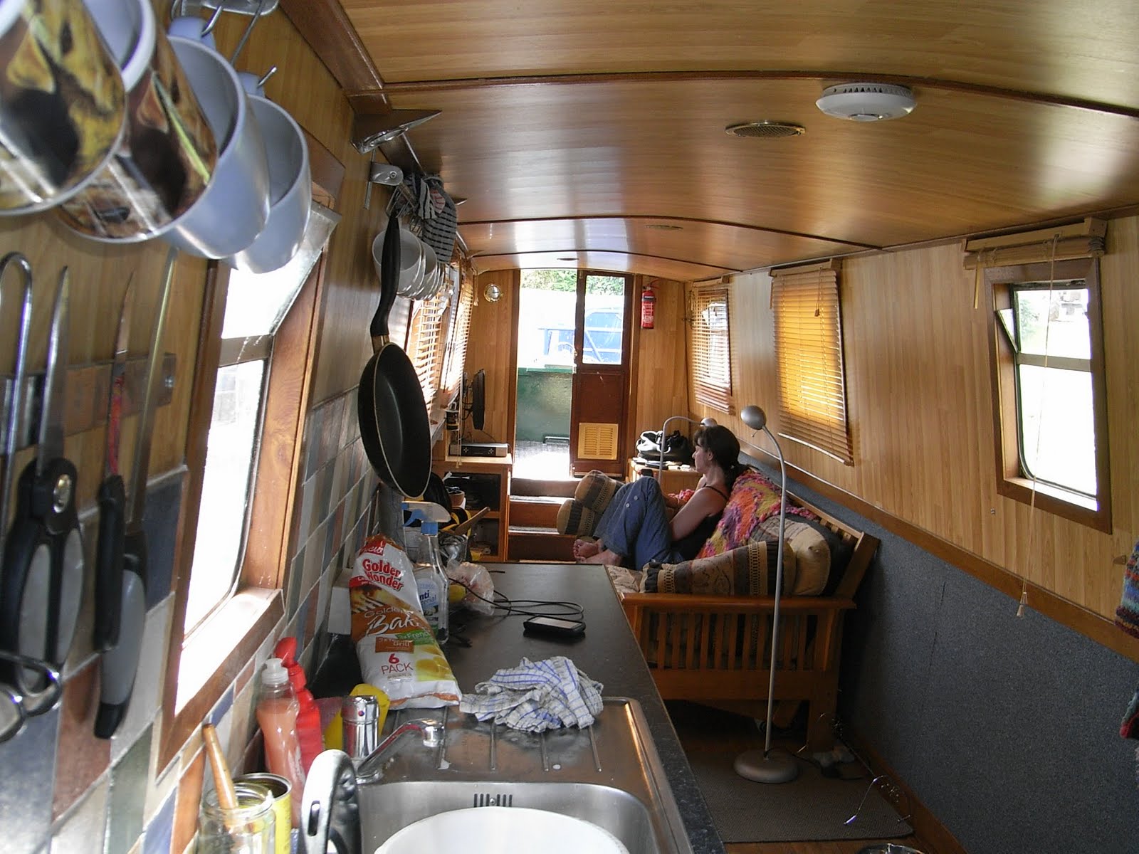 Vinyle floor planks as interior wall cladding? Boat Building