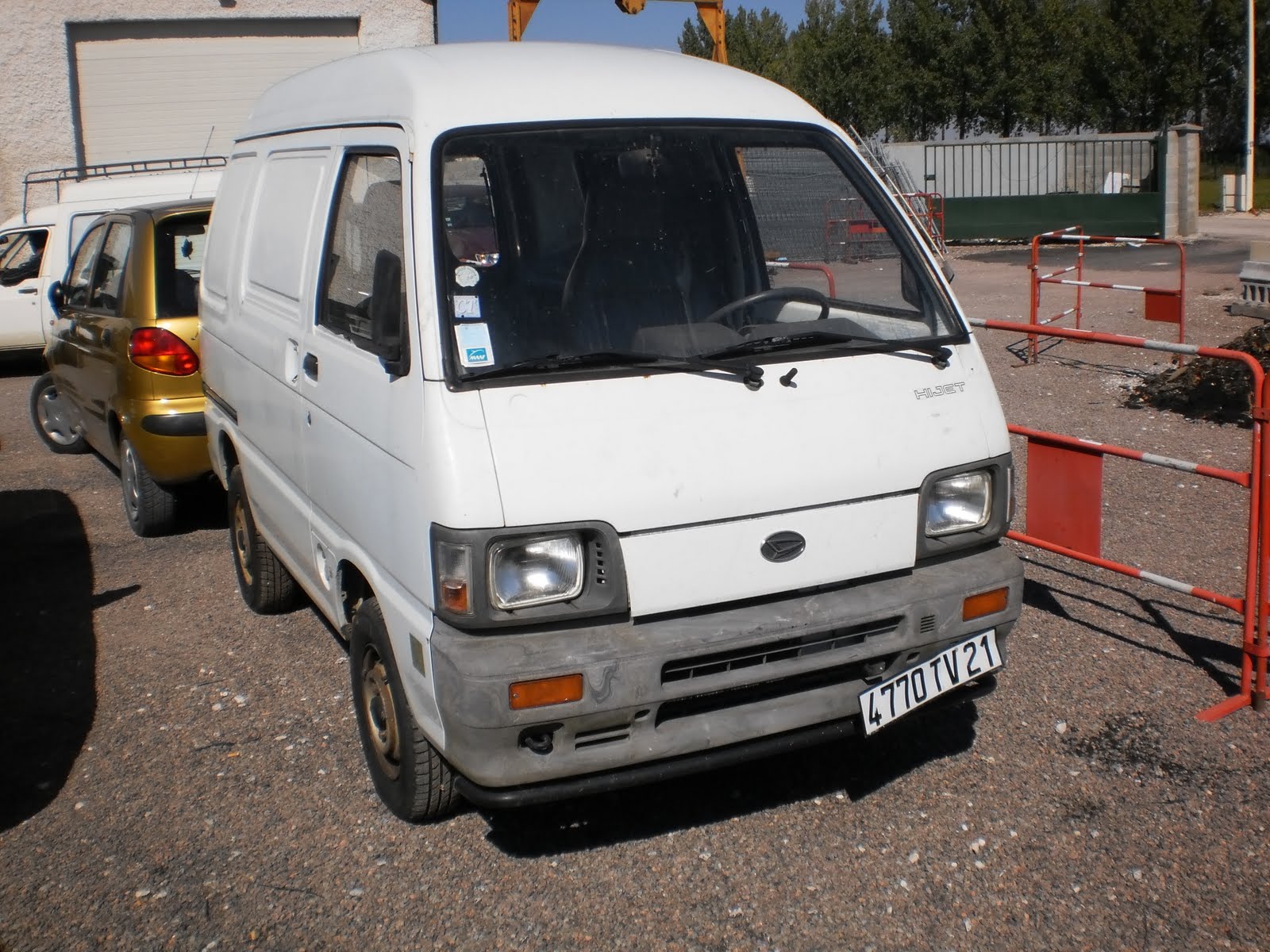 Car Export Bader Dijon Daihatsu Hijet 1000