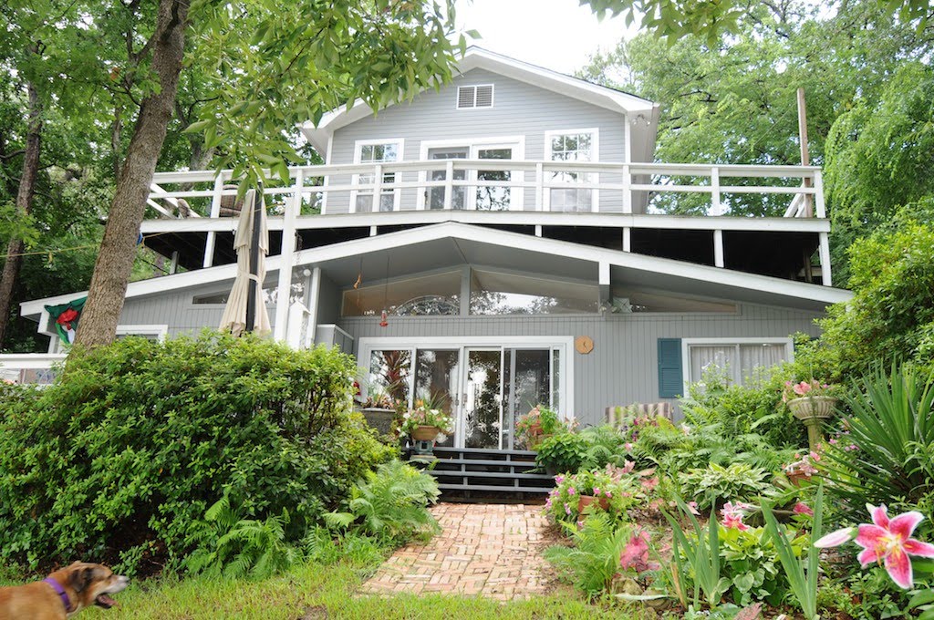 Lake Front Home For Sale In East Texas The ecoFriendly Lifestylist Speaks