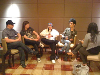 ¡Fotos de Tokio Hotel en entrevista (Malasia)! Tokio+hotel_entrevistaMALASIA7
