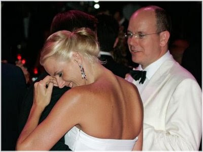 http://4.bp.blogspot.com/_sBBi-c1S7gU/R9pLU0cEprI/AAAAAAAAEnQ/RUAGjAvyplM/s400/2007.07.27_Charlene%2BWittstock.jpg