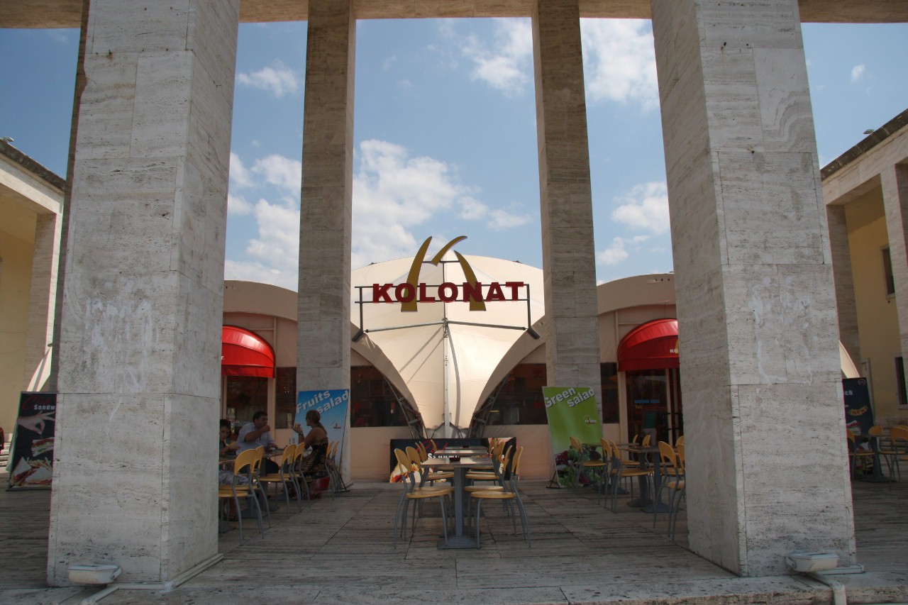 [Tirana+Albania+013+(1280x853).jpg]