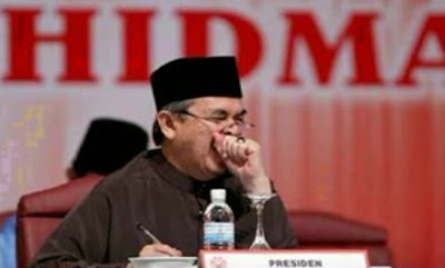 Abdullah Badawi sleeping 2 Abdullah Badawi sleeping 2