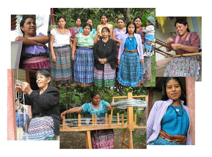 Algunas representantes del grupo de MuJereS aRtesanaS