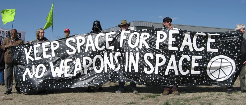 peace keeping in outer space All the states parties to the outer space treaty recognize the common interest of all mankind in the progress of the exploration and use of outer space for peaceful purposes. peace keeping in outer space All the states parties to the outer space treaty recognize the common interest of all mankind in the progress of the exploration and use of outer space for peaceful purposes.