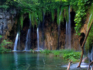 gambar_pemandangan_sungai