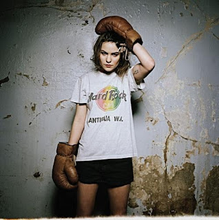 Dragonette+fixin+to+thrill+zip