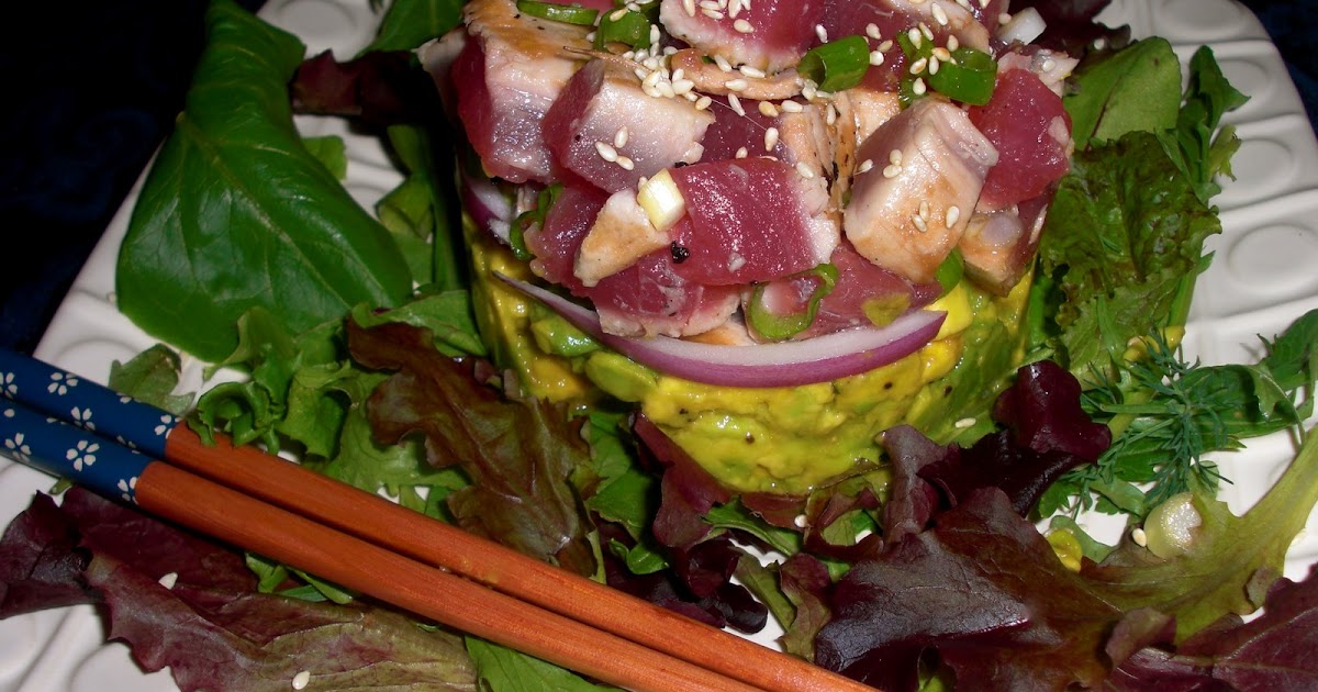 Kahakai Kitchen Ahi Tuna SaladBarefoot Bloggers & Giveaway 2 Winner!