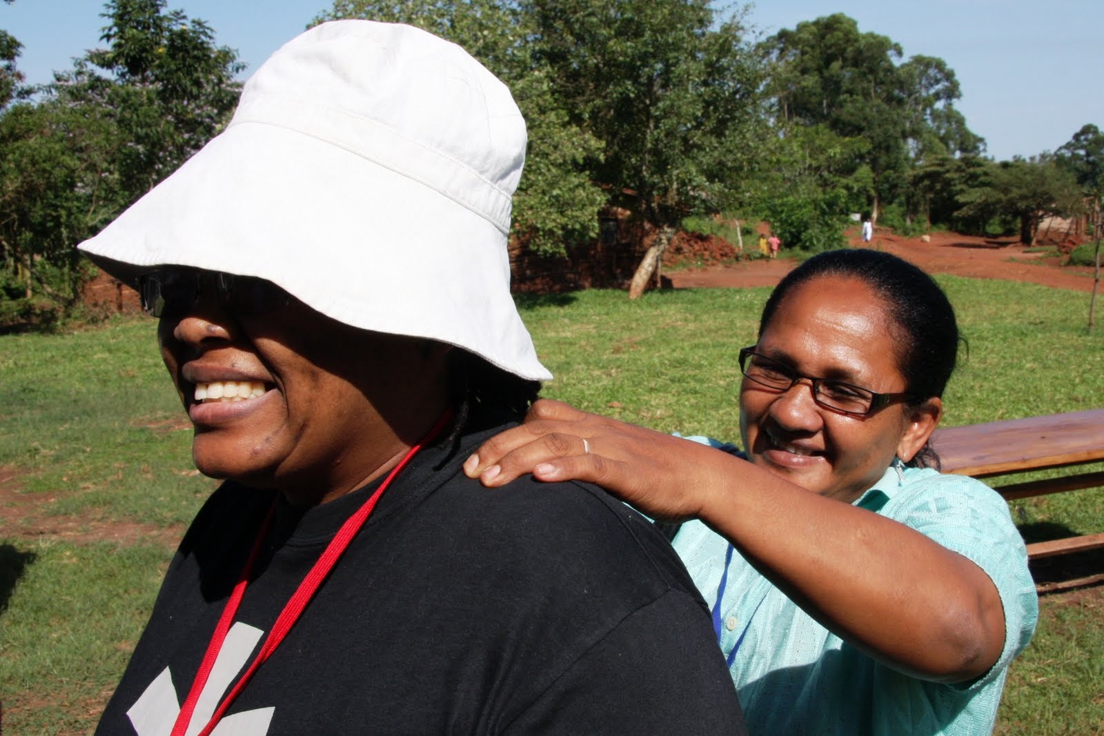 [Our+LR+massage+therapist.JPG]