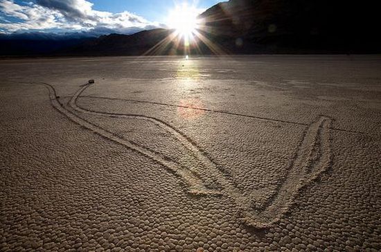 Sailing Stones, as pedras que andam Sailing Stones, as pedras que andam