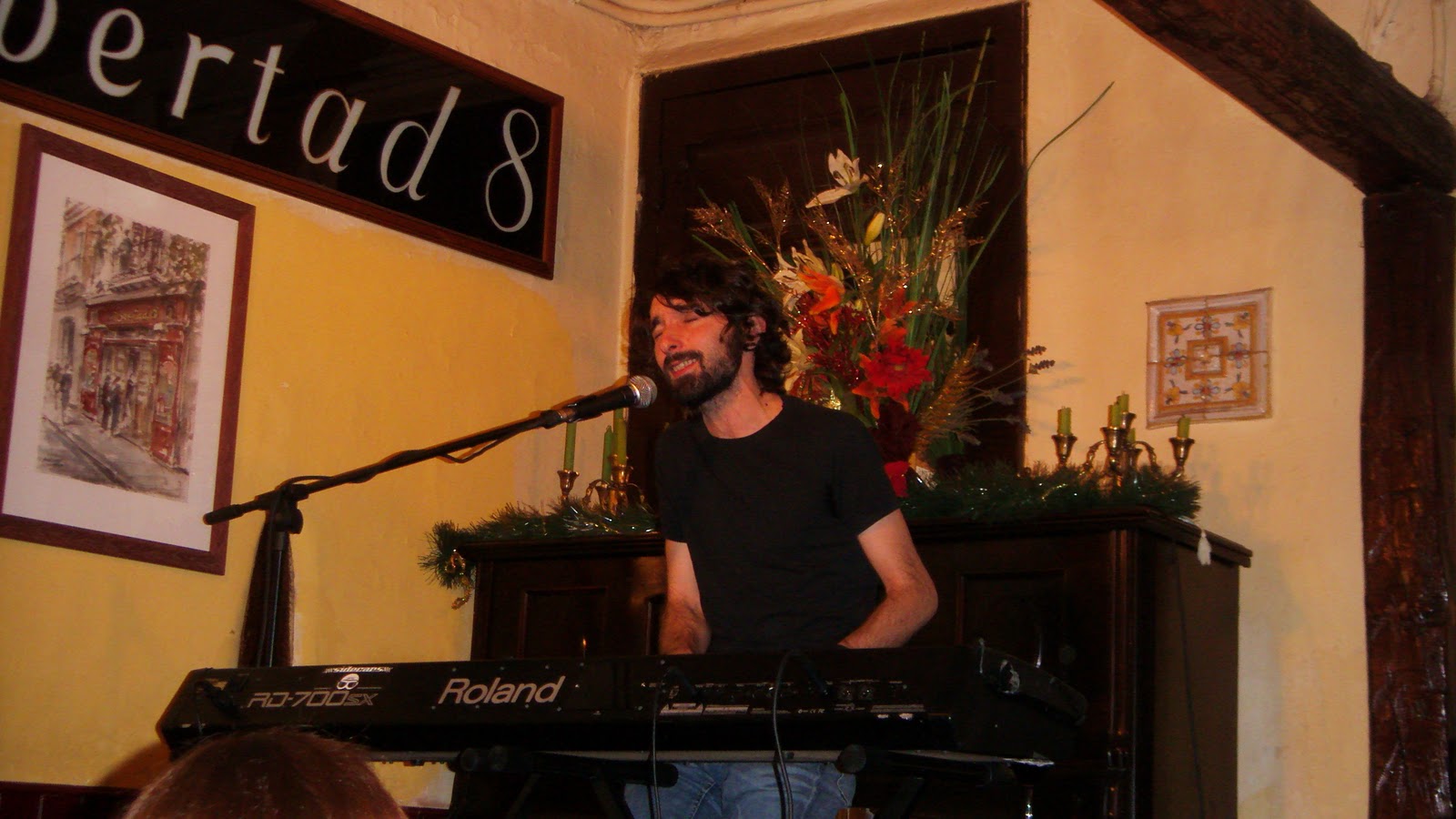 Cantemos como quien respira ALFREDO GONZÁLEZ EN "LIBERTAD 8