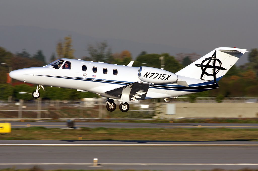 aircraft offspring 525a flightlines aero pacific operated climbs rwy cessna citation cj2 owned
