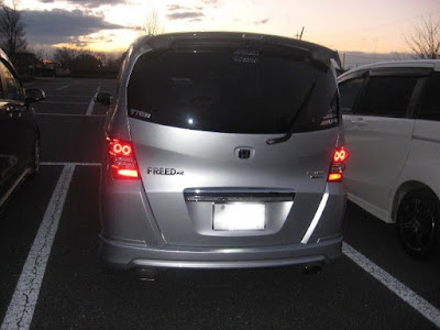 rudy kho naga 76 autosport lu led belakang honda freed rudy kho naga 76 autosport lu led belakang honda freed