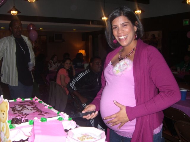 [Melina-time+for+cake.JPG]