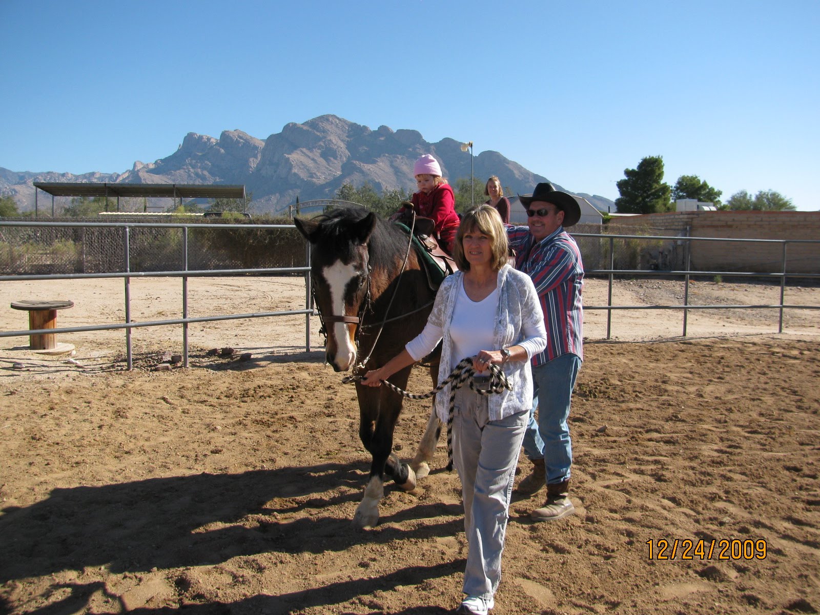 [Christmas+2009+030.JPG]