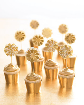 Winter Wedding Inspiration Snow Gold Winter Wedding Inspiration Snow Gold