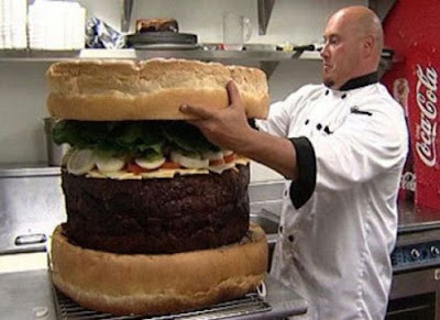 Big-Ass Record-Breaking Junk Foods Seen On coolpicturegallery.blogspot.com Big-Ass Record-Breaking Junk Foods Seen On www.coolpicturegallery.net