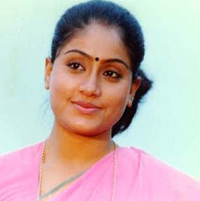 http://4.bp.blogspot.com/_sYoXYd-AMgg/TT1btdIfIXI/AAAAAAAABgs/067lKeHlff0/s320/vijayashanti.jpg