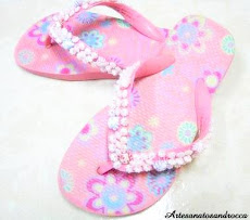 chinelo havaiana infantil bordado com missangas