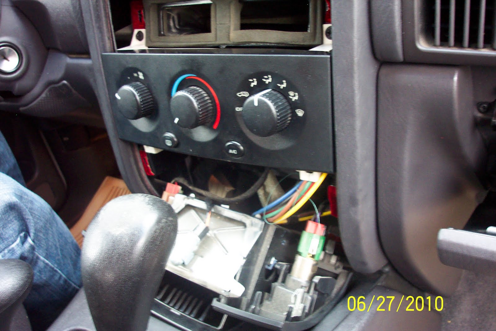 Pebloy's Memoranda Intermittently working Air Conditioning of Jeep