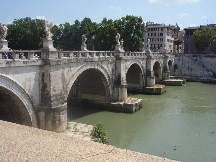 [roma29.jpg]