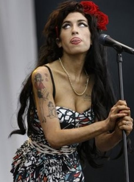 [Amy+Winehouse+1.jpg]