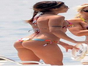 lisa snowdon thong
